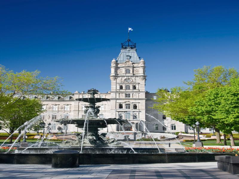 Marriott Quebec City Downtown Exterior photo