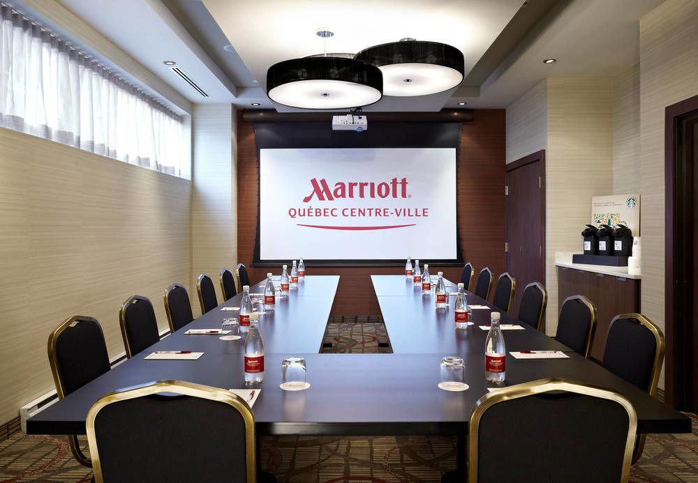 Marriott Quebec City Downtown Exterior photo