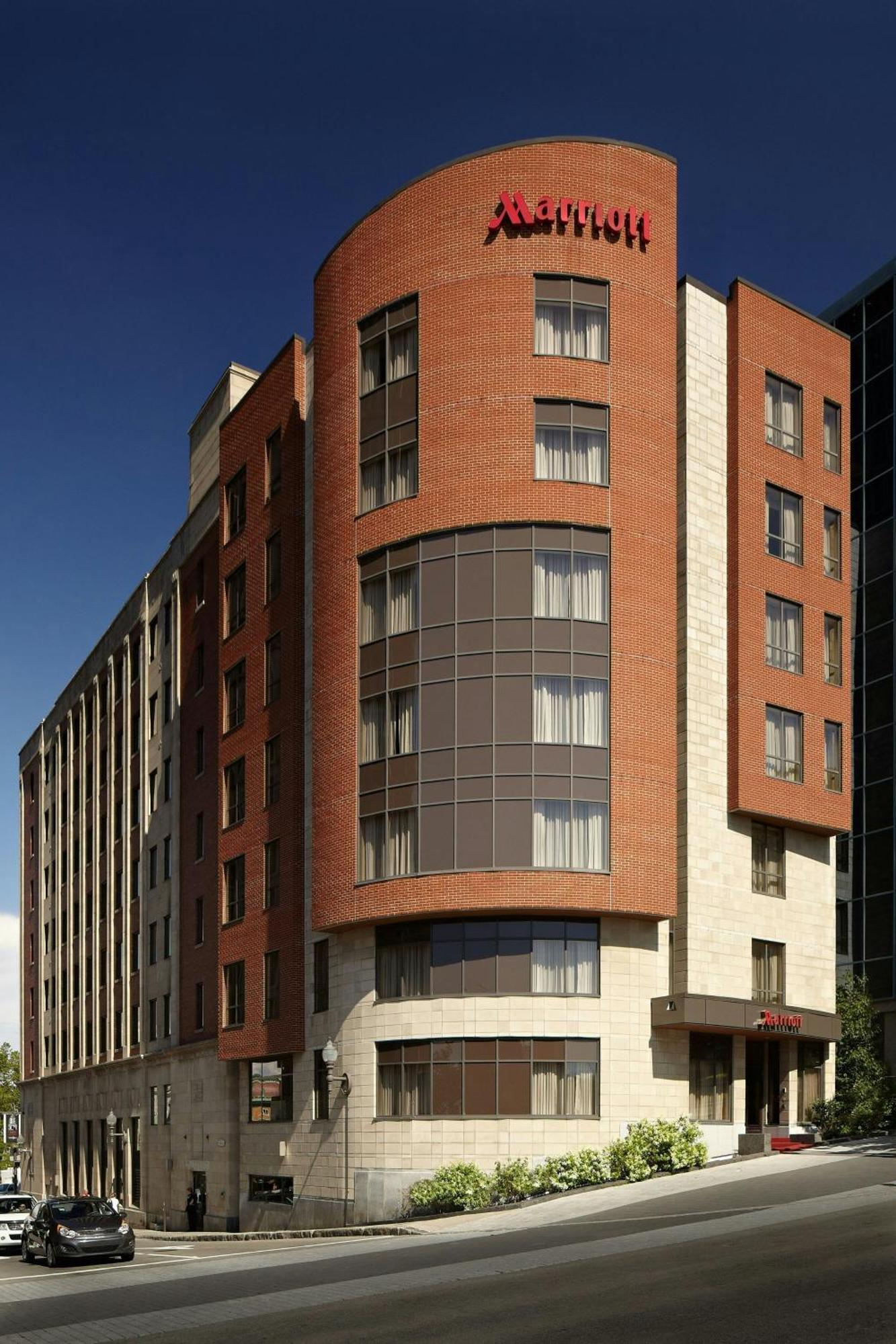 Marriott Quebec City Downtown Exterior photo